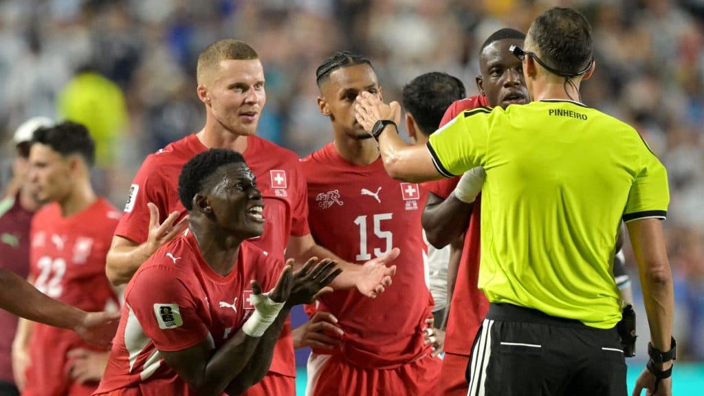 Hibázott a VAR, nem állíthatták volna ki a svájci csatárt a Messiék elleni vb-negyeddöntőn