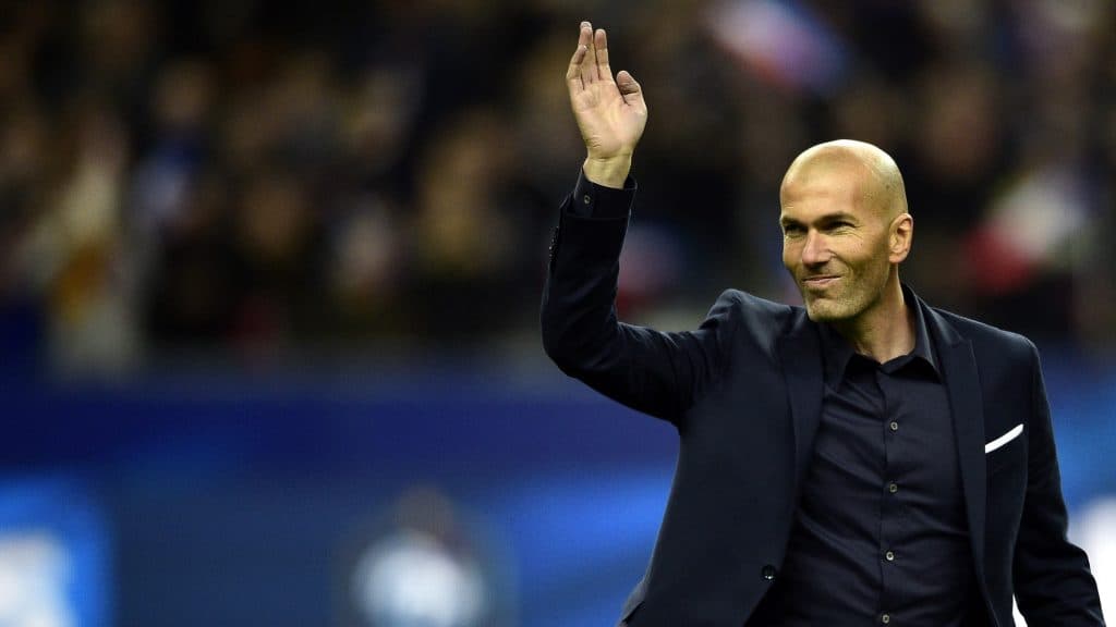 Zidane-é a feladat, hogy naggyá tegye a vb-éremről lemaradó francia csapatot