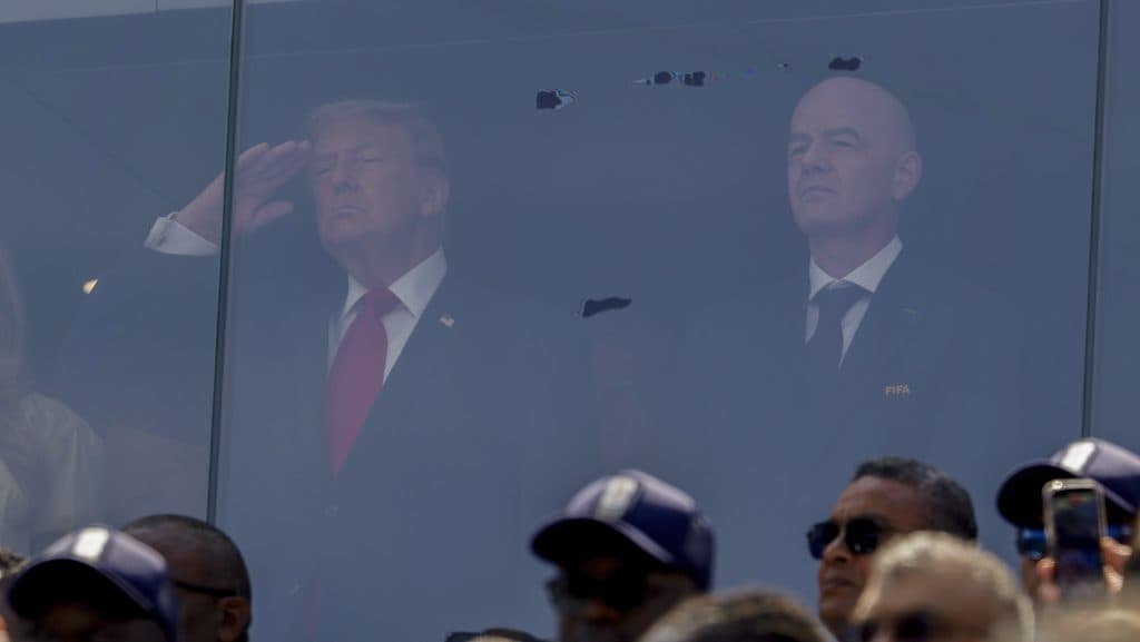 Amíg Trump a vb-döntőn parolázott, az Egyesült Államok újabb légicsapásokat hajtott végre Iránban