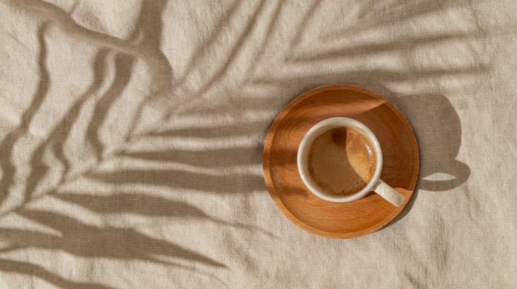 Pénteki friss hírek, forgalom, időjárás – Reggeli pakk