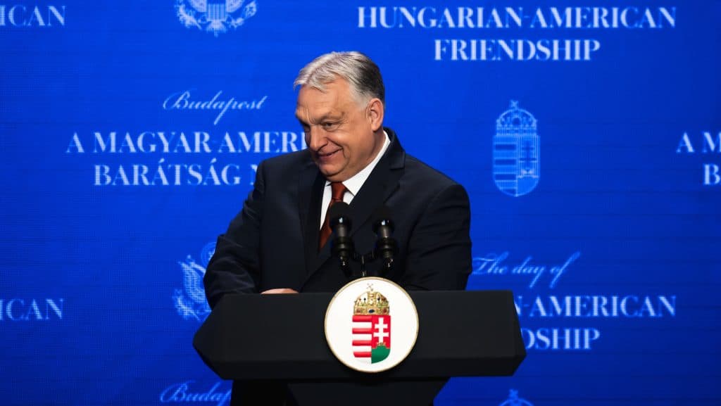 Megrongálódott egy múzeumi szőnyeg Orbán Viktor dolgozószobájában