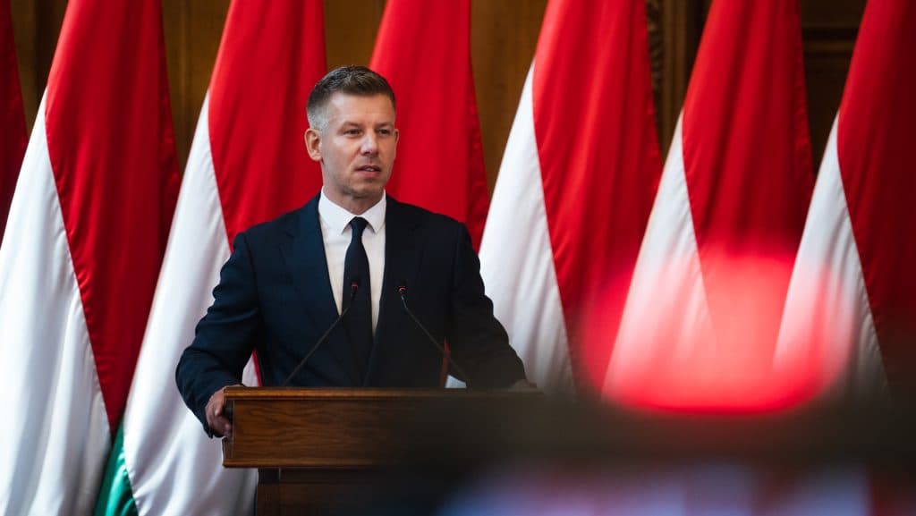 Hétfőtől négy új helyettes államtitkár állhat munkába