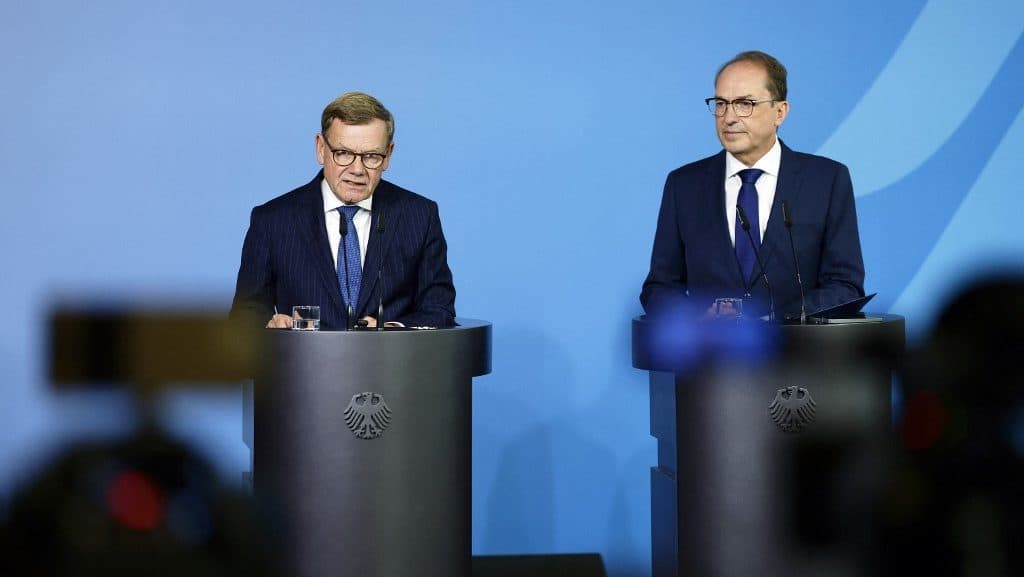 Német belügyminiszter: Oroszország bízta meg a lipcsei dróntámadás elkövetőit