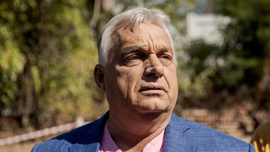 „Ember tervez, szavazó végez” – Orbán Viktor a DPK táborában