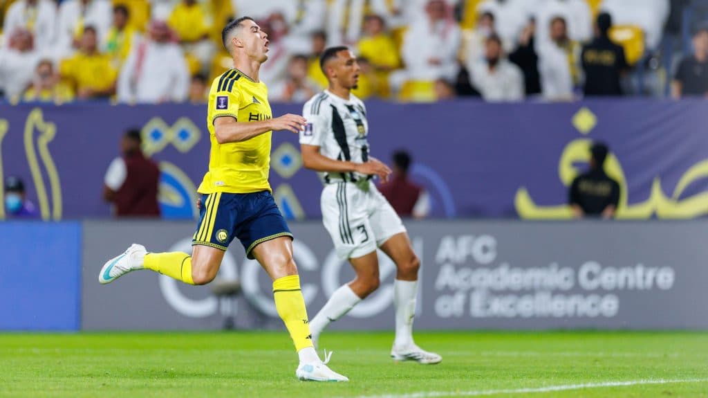 Félő volt, hogy Cristiano Ronaldóék BL-meccsét rakétatámadás miatt nem lehet lejátszani