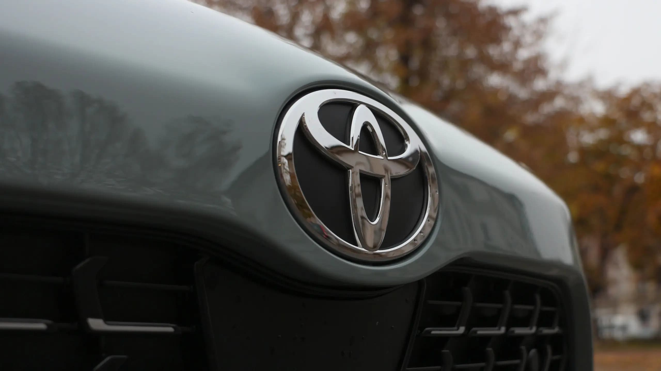 Ennyi autót adott el a Toyota az idei év első felében!