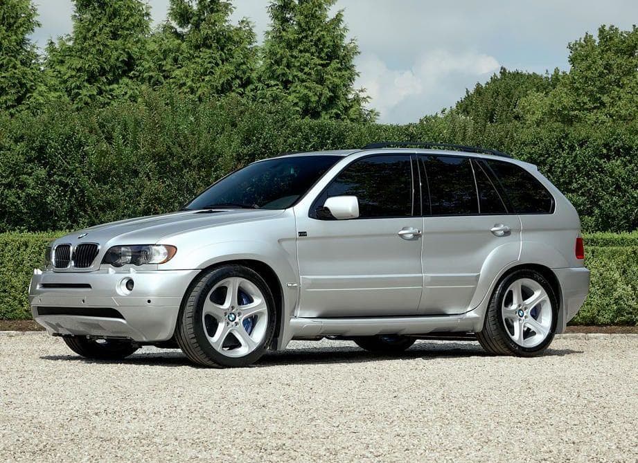 Megvolt, hogy létezik V10-es, manuál váltós BMW X5?
