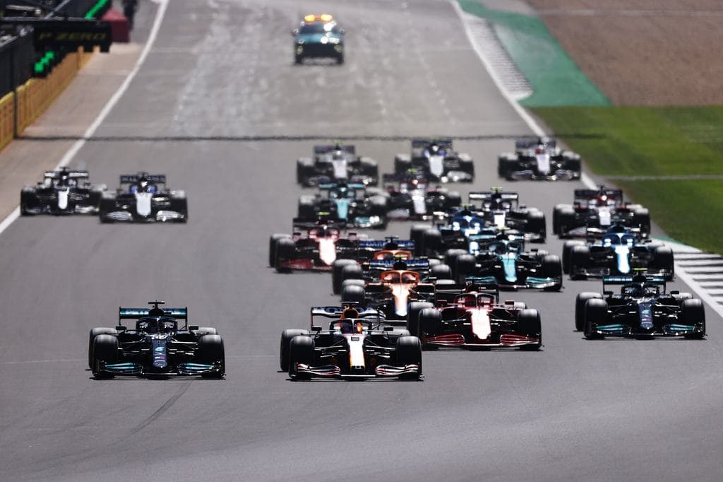 A nap, amikor Verstappen és Hamilton esküdt ellenségekké váltak