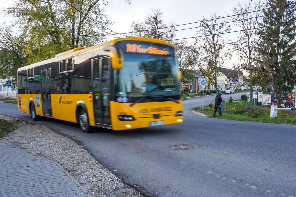 Emeletes monstrumokkal erősítenek Vitézy Dávidék