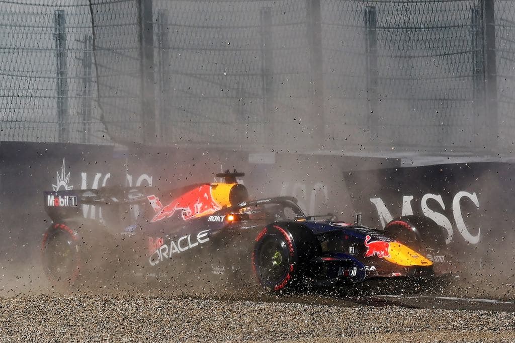 Drámai végjáték a Red Bull Ringen: Verstappen eldobta, Russell behúzta a pole-t