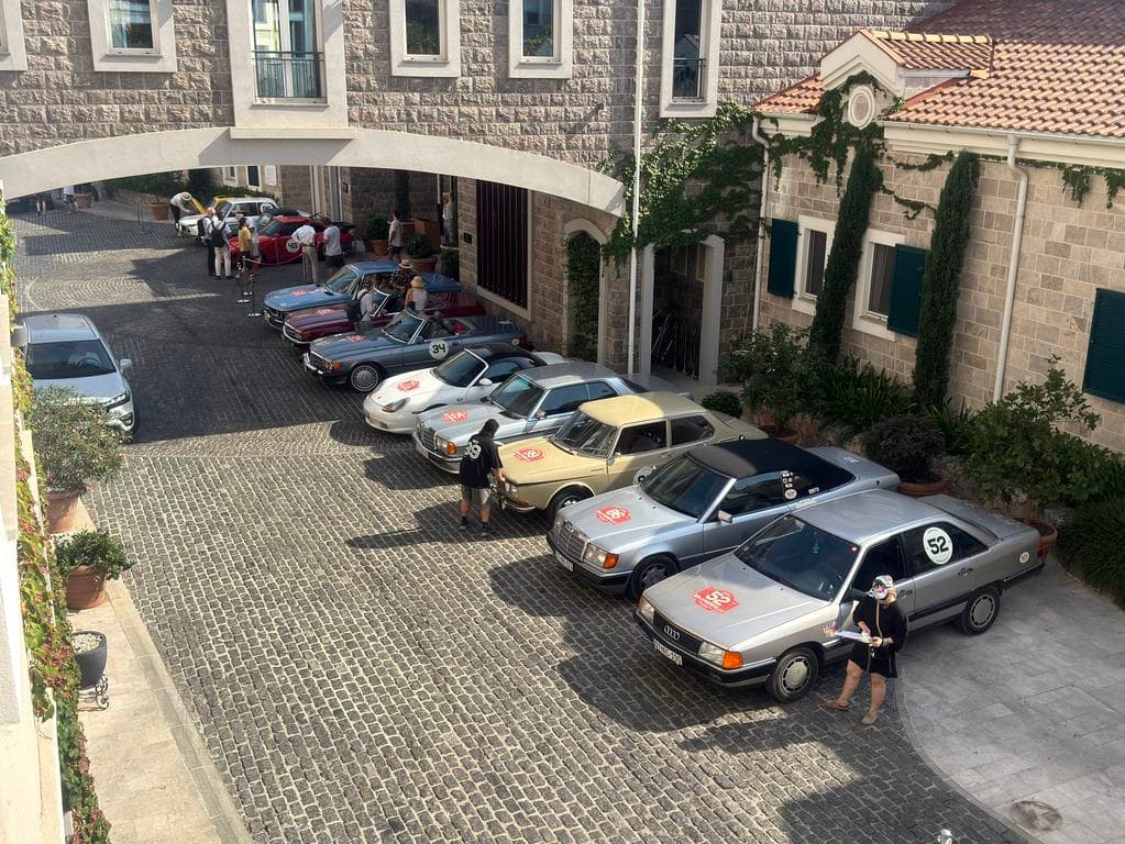 Sofőrcserével, pályaelhagyással és rengeteg emlékkel búcsúzunk a Balkan Rally-tól