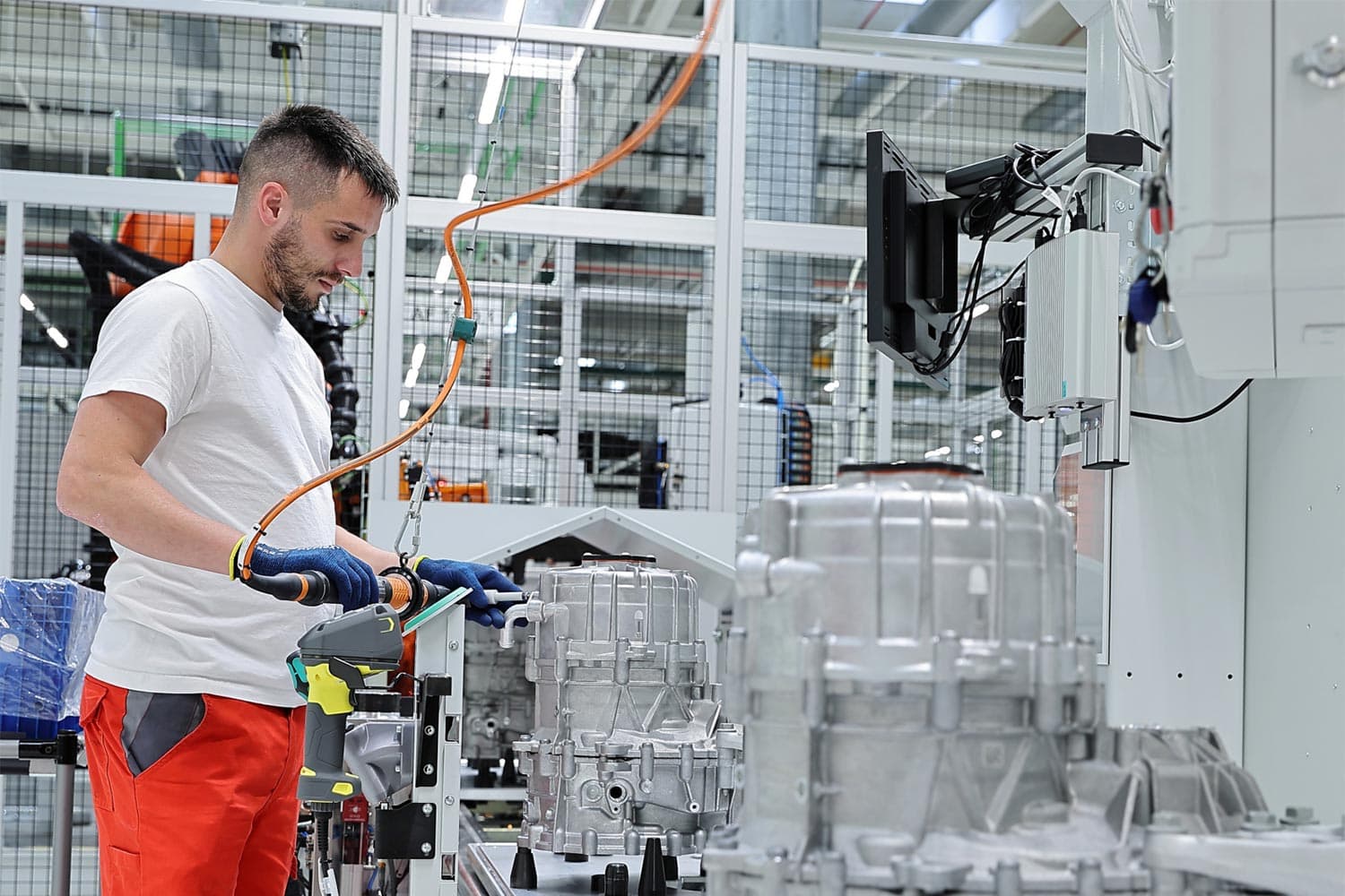Csökkentett termeléssel működik a győri Audi
