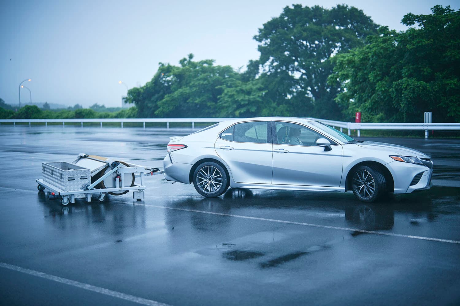 Óiási, autó mögé szerelhető szivacsot építettek a Toyota mérnökei