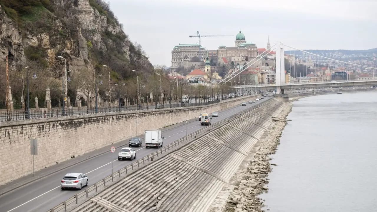 Messziről kerüld el autóval ezeket a környékeket a nemzeti ünnep ideje alatt!
