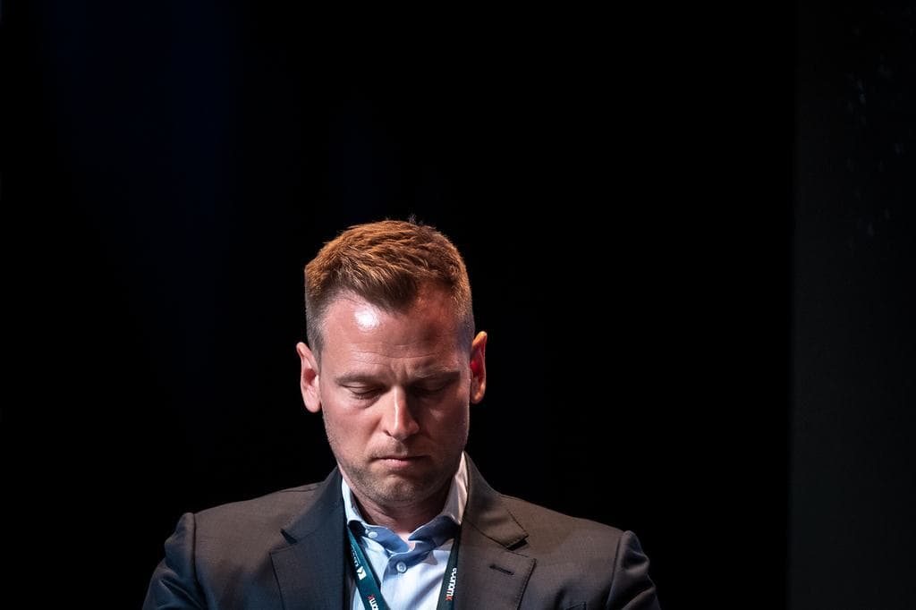 Egy hónap alatt törlődött Tiborcz a hivatalos papírokról: kié valójában a 667 milliárdos vagyon?