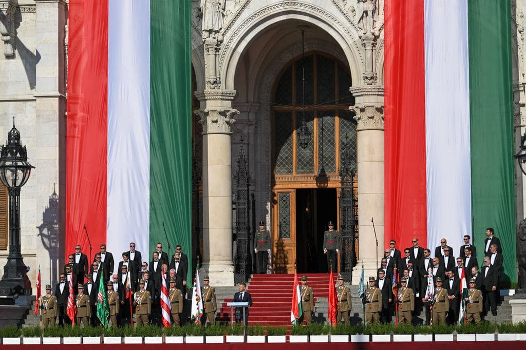 Magyar Péter a Kossuth téren: Magyar az, aki hozzátesz, dolgozik a hazáért, és szükség esetén megvédi