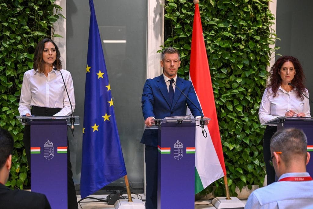 Az igazi Trónok Harca: Magyar Péter nekimegy a dohánylobbinak - dörzsölhetik a kezüket a maffiózók?