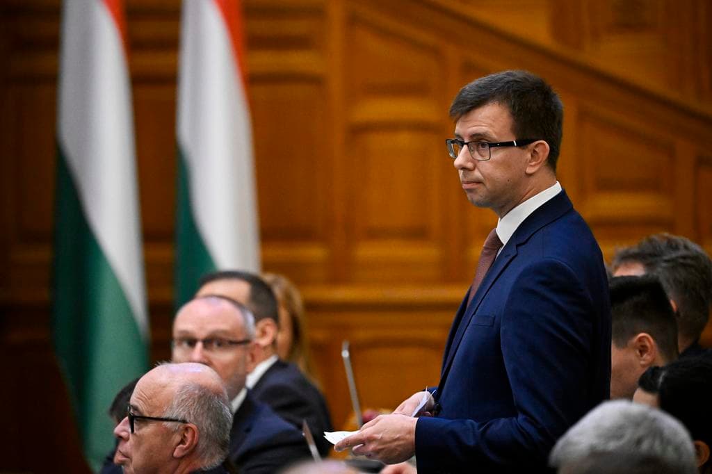 Bóka János szerint tégláról téglára épül az önkény, Magyar Péter szerint a csődbiztosnak illene lemondania