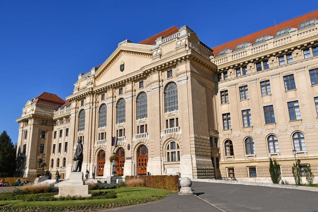 Kiakadt a debreceni polgármester, kőkeményen összecsapott a miniszterrel: „vagy ő, vagy én!”