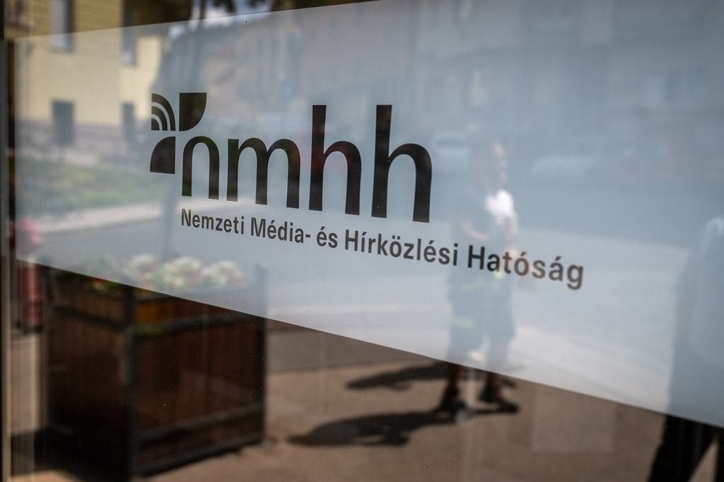Lépett a közmédia: megszűnik az egyik jól ismert rádió