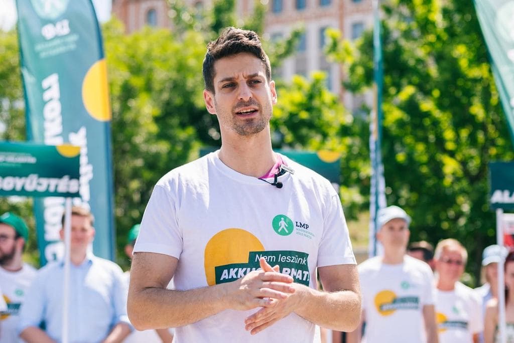 Ungár Péter visszavonul a közélettől, a pártvezetésből is kiszállt