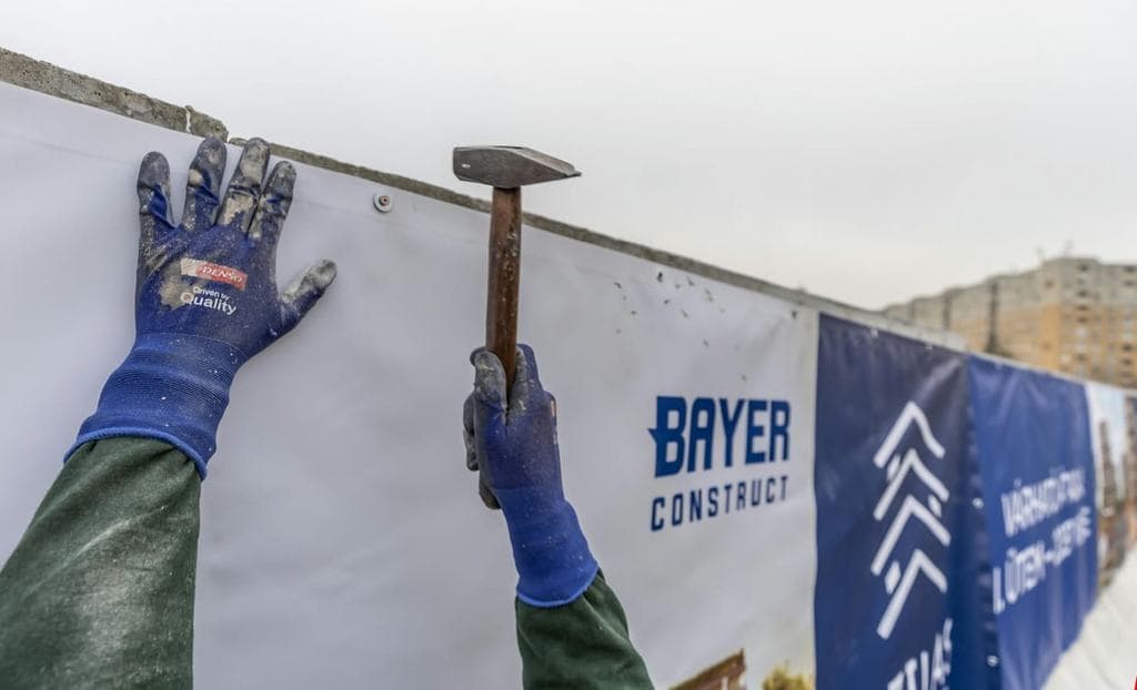 Újabb fordulat a Bayer Construct ügyében: azonnali hatállyal menesztették Mike Ferencet