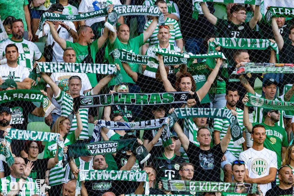 Brutálisan megverték a Fradi-szurkolókat, kiakadt a külügyminiszter: videón az összecsapás