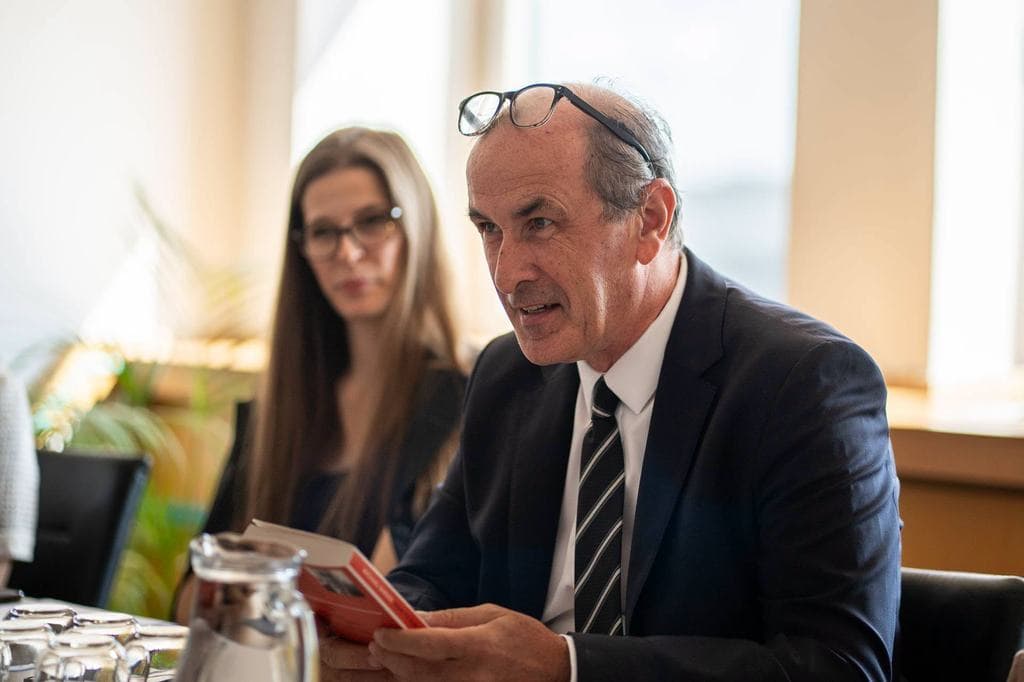 Hegedűs Zsolt: Vége a katonás rendnek, kultúraváltásra van szükség