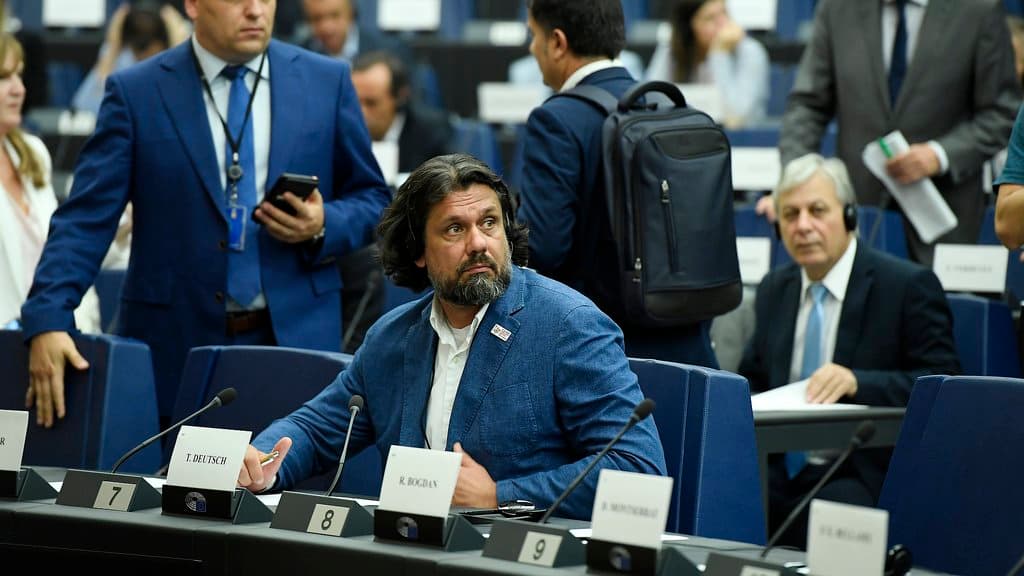 Az Európai Parlamenttől követeli az uniós források azonnali kifizetését a Fidesz-KDNP
