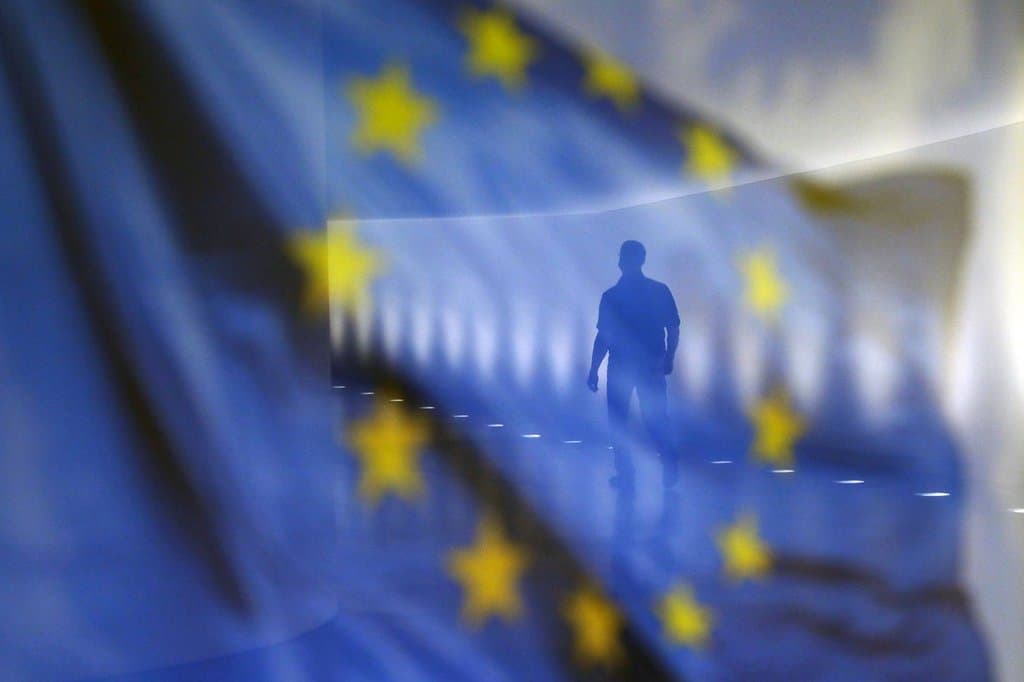 Nagy bajban van az EU: nemcsak a boltokban fájdalmas a drágulás