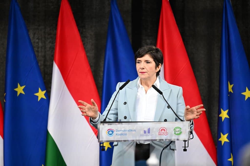 Dobrev Klára attól tart, hogy ellopják a hangját: egyenesen Ursula von der Leyenhez fordult