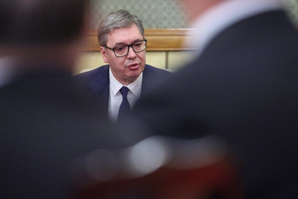 Feloszlatják a parlamentet, jöhet az előrehozott választás – eldőlt a kormány sorsa