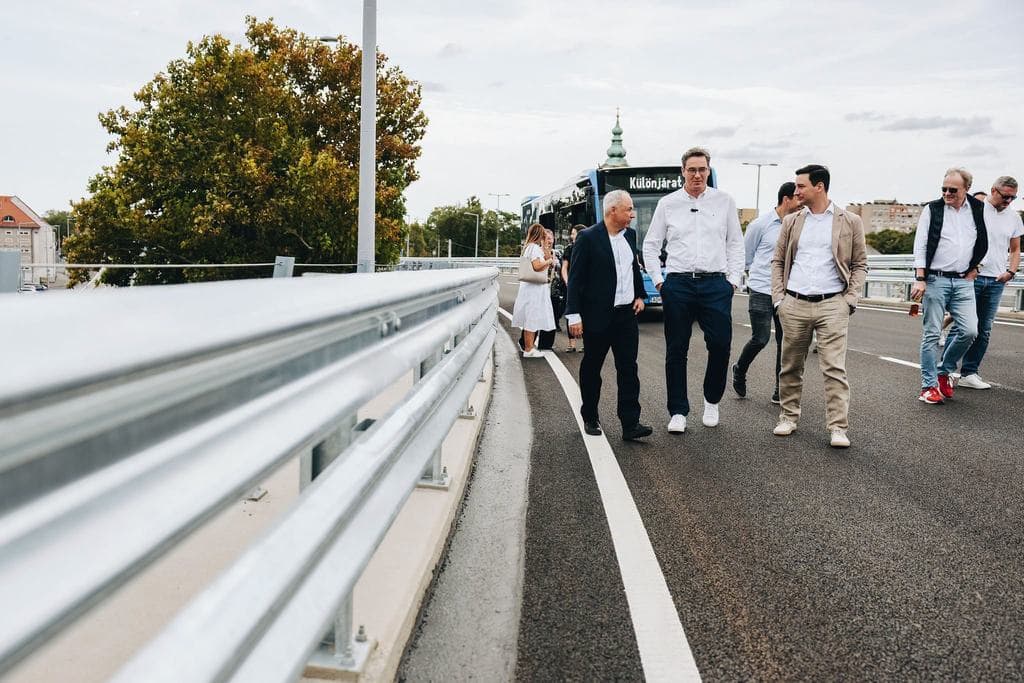 Iskolakezdésre érkezett meg a jó hír: Karácsony Gergely jelentette be
