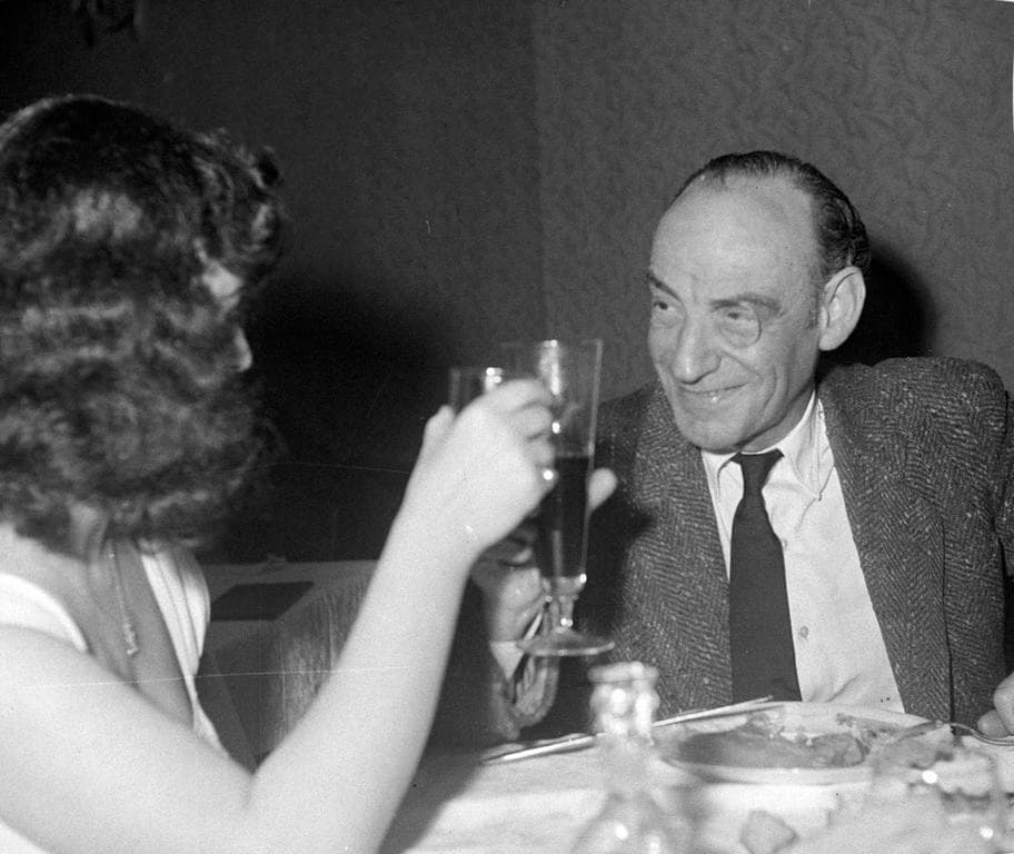 Eladóvá vált a híres színész villája, de a szívéhez kap, ha meglátja, mennyiért