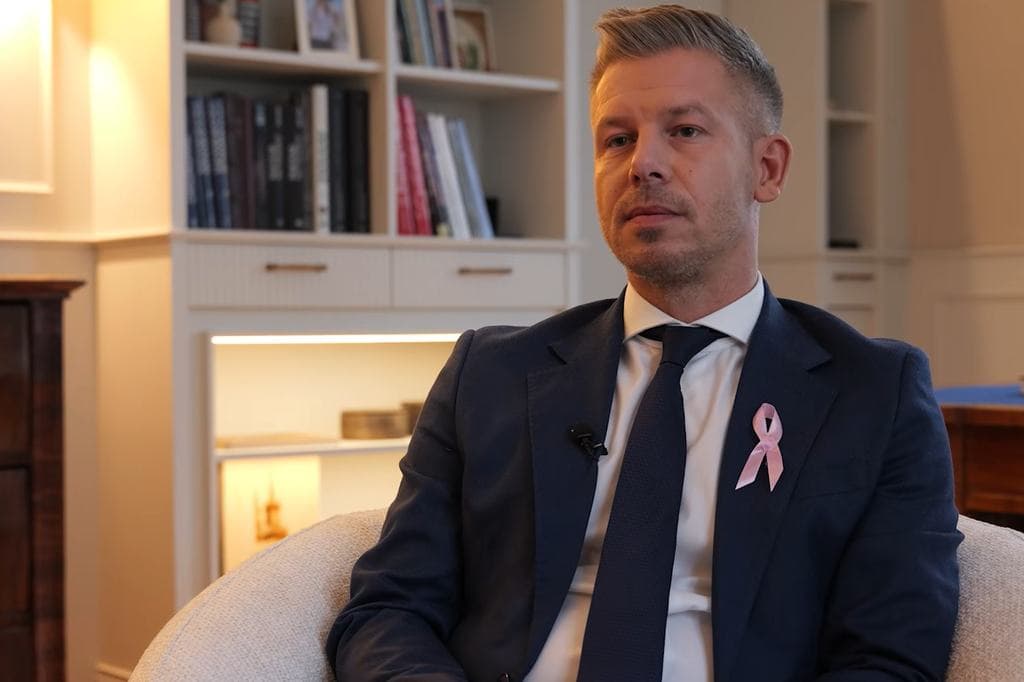 Kiemelt vendéget fogad Magyar Péter október 23-án