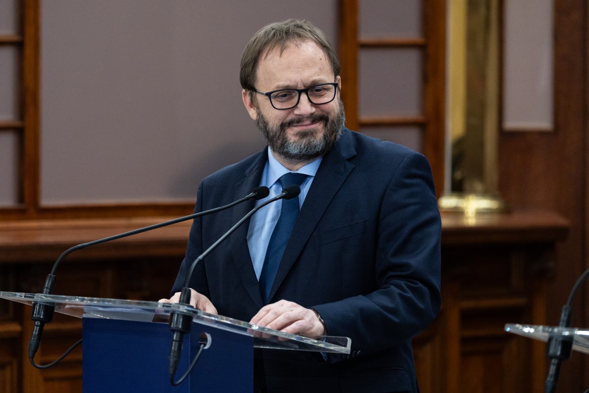 Kármán Andrásék bemutatták, hogyan jutunk el a magyar euró előszobájába