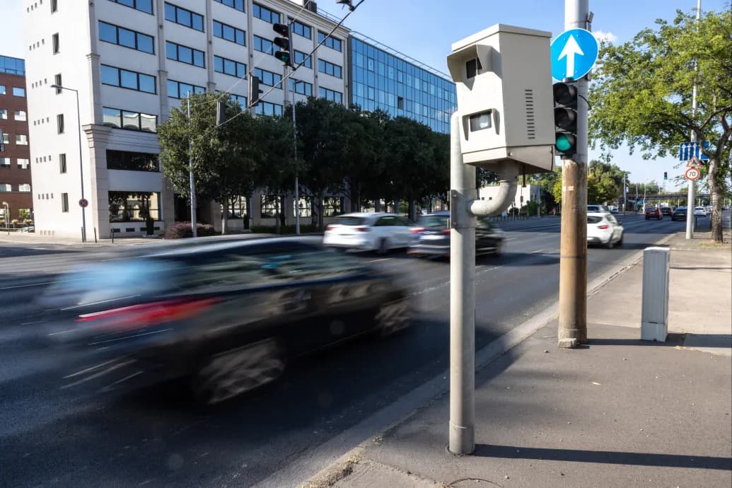 Özönlenek a válaszok Vitézy által meghirdetett közlekedésbiztonsági kérdőívre