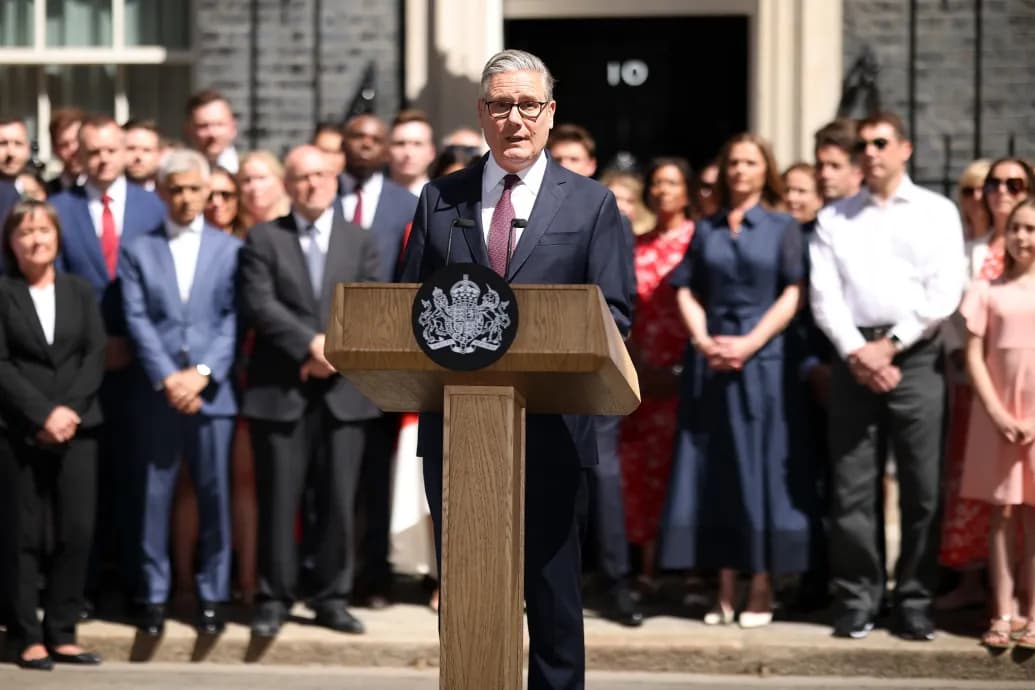 Keir Starmer brit miniszterelnök benyújtotta a lemondását III. Károlynak