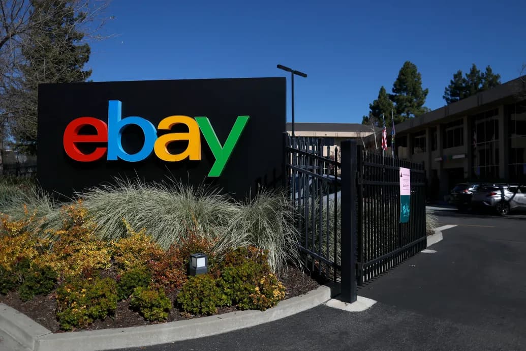 Az eBay közel 50 millió dollárt fizet az amerikai házaspárnak, akiket csótányokkal és más bizarr küldeményekkel zaklattak