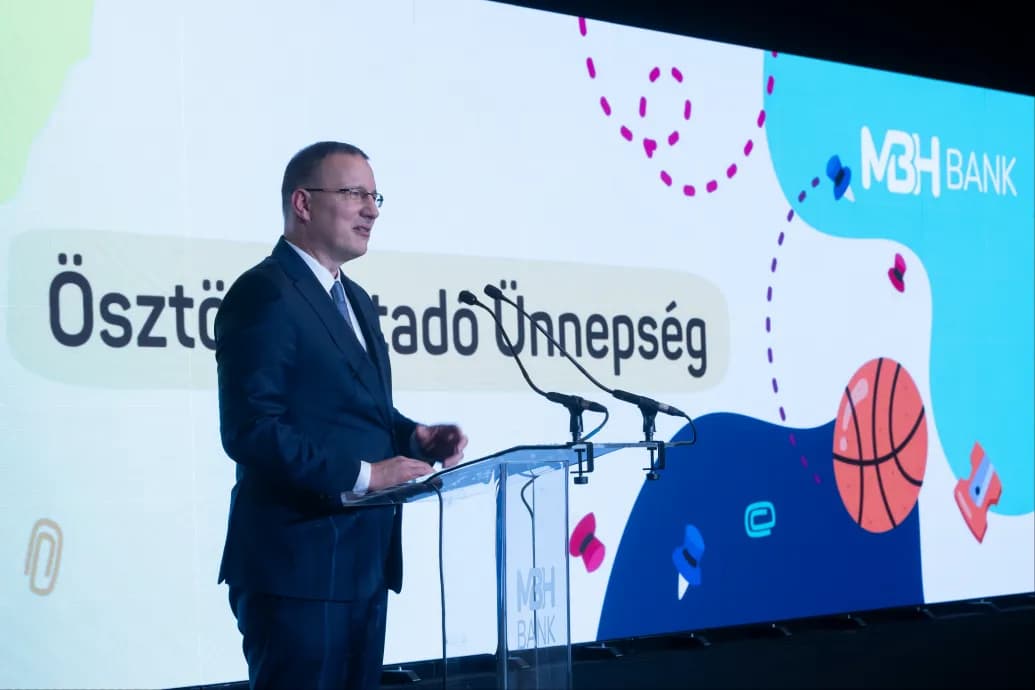 32 év után szüntetett meg az MBH Bank egy mélyszegénységben élő gyereket támogató ösztöndíjprogramot