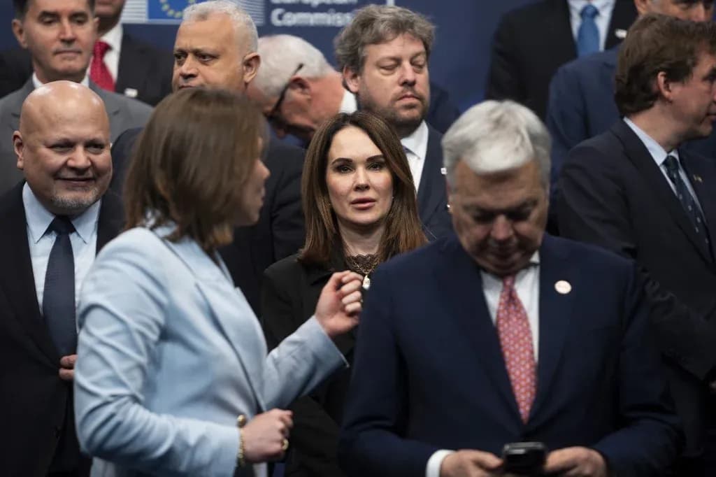 Házkutatás tartottak több ukrán magas rangú tisztviselő otthonában