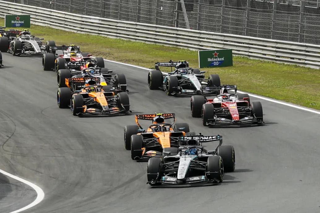 Russell nyerte a holland sprintfutamot