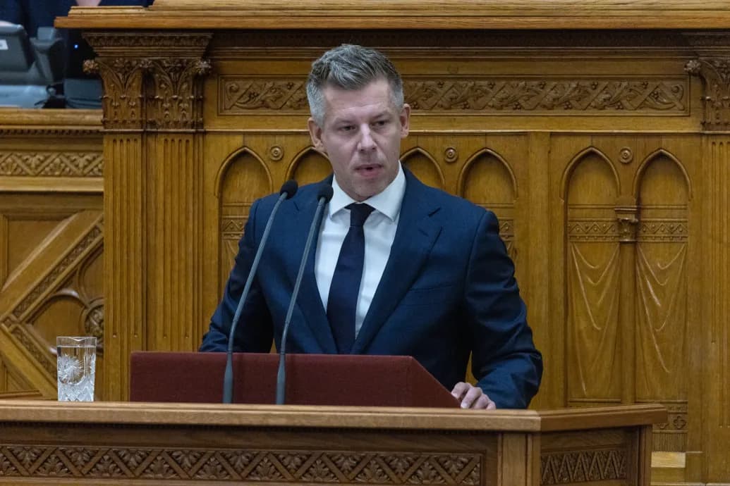 Magyar Péter bejelentette, január elsejétől 120 ezer forintra emelik az öregségi nyugdíjminimumot
