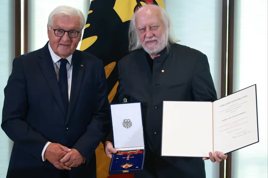 Az egyik legnagyobb német állami kitüntetést kapta meg Krasznahorkai László Berlinben