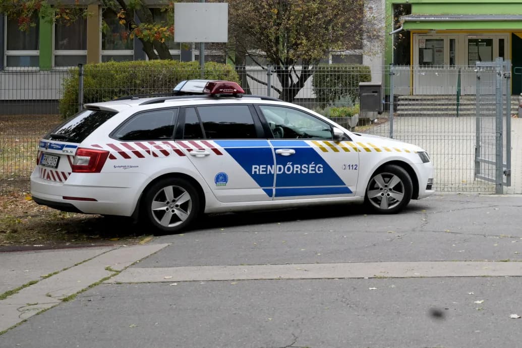 Bombával fenyegetett meg egy budapesti iskolát, mert oda járó fiatalok gúnyolták