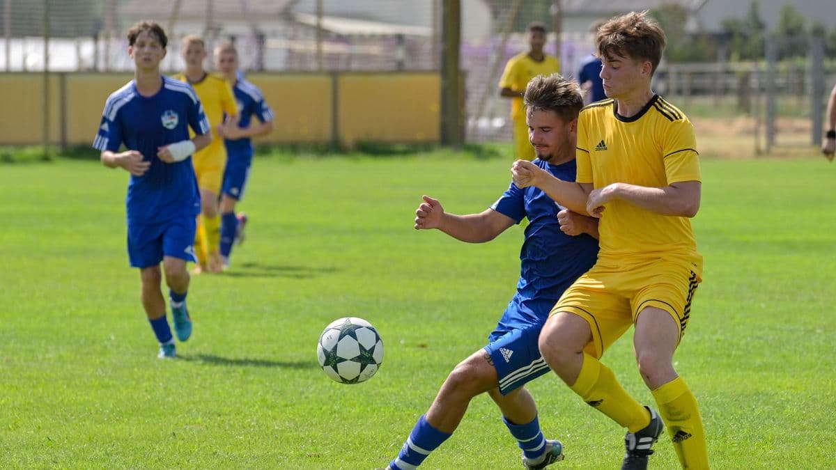 Csongrádon emlékeznek meg a fiatalon elhunyt futballistáról