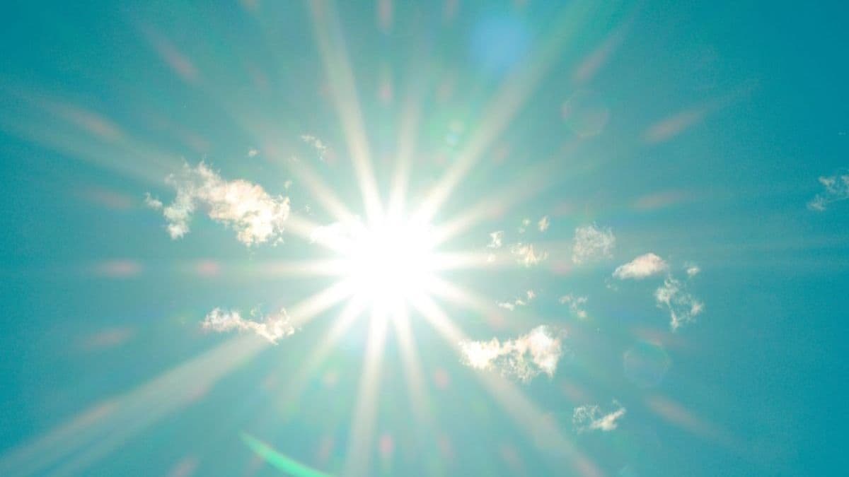Pénteken is marad a meleg, kisüt a nap Fejérben