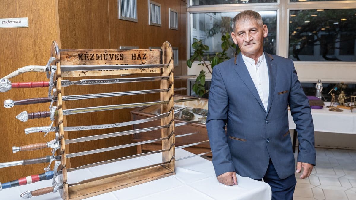 Kardok és ólomkatonák: lélegzetelállító alkotások Székesfehérváron