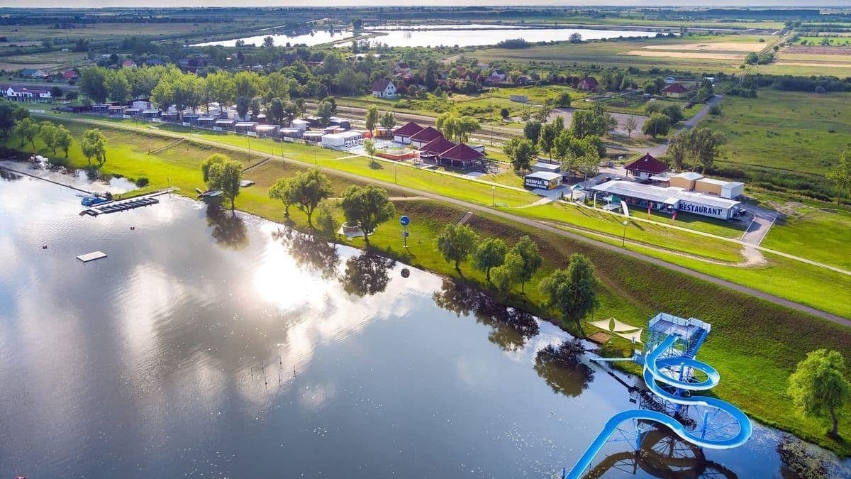 Razzia a Tisza-tavon: nagy veszélyt rejtett a motorcsónak, azonnal cselekedni kellett