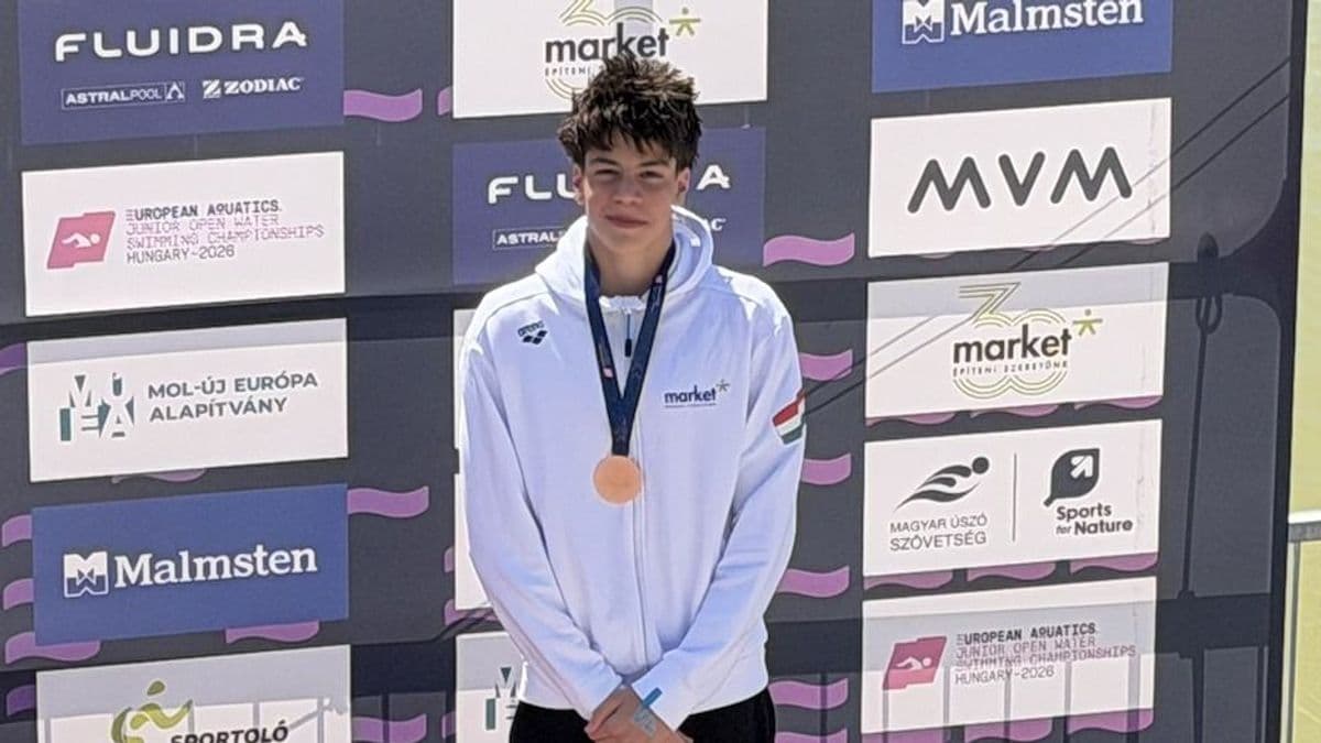 Győri bronzérem a junior nyíltvízi Eb-n